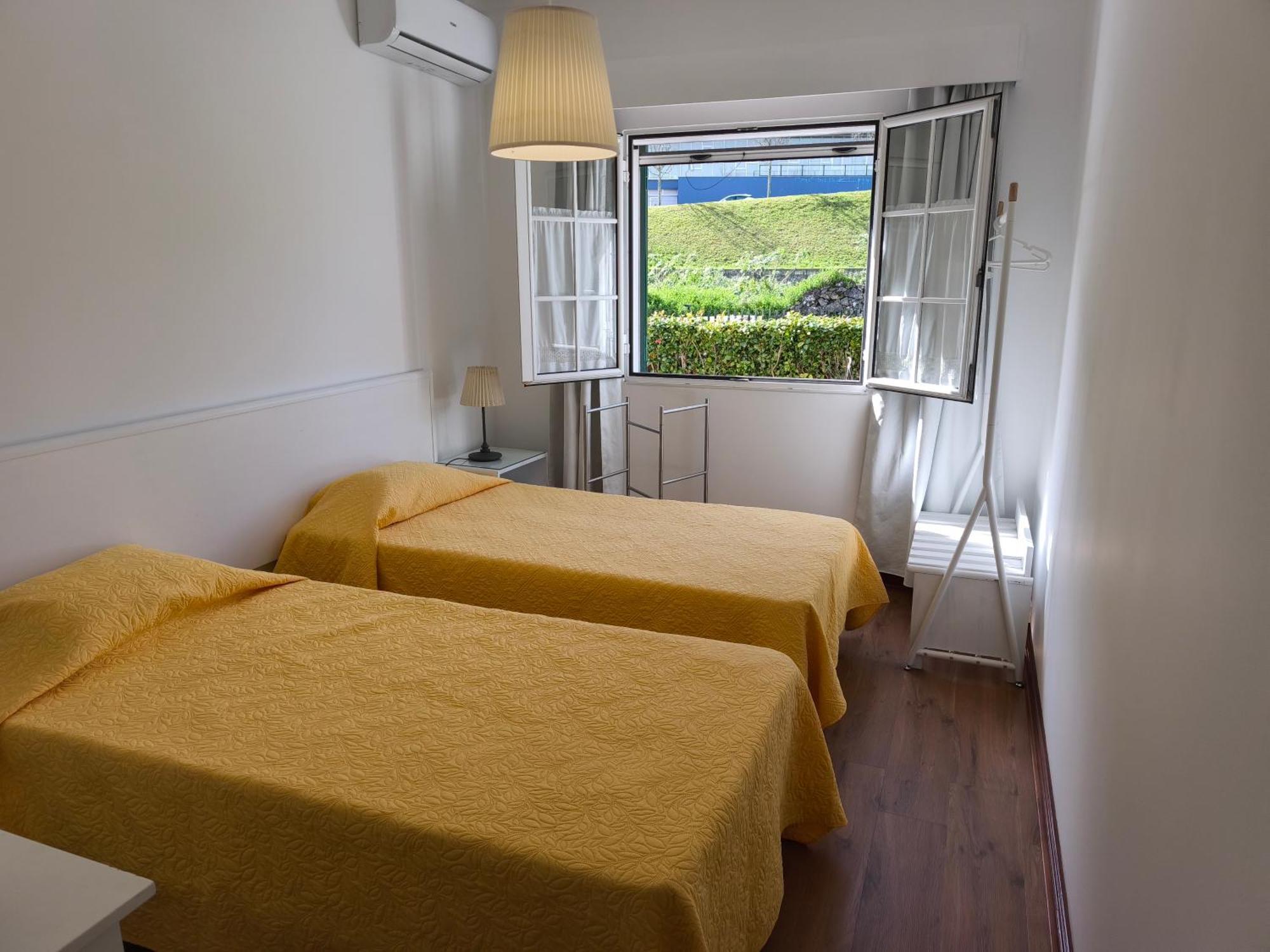 Gorgeous House Apartment ปอนตาเดลกาดา ภายนอก รูปภาพ