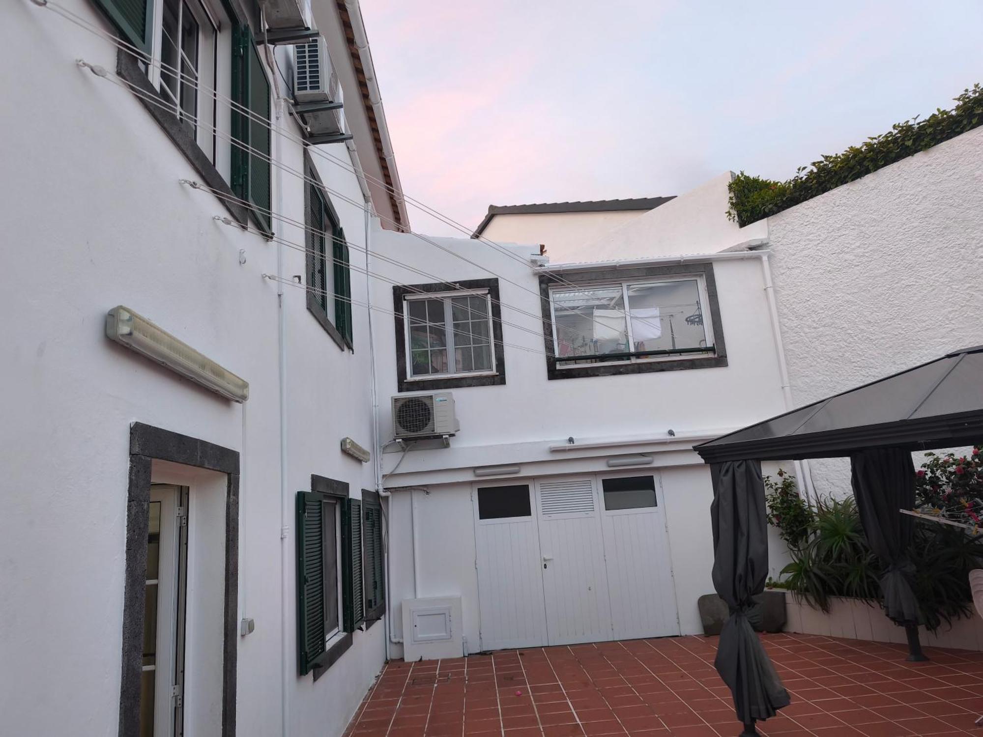 Gorgeous House Apartment ปอนตาเดลกาดา ภายนอก รูปภาพ
